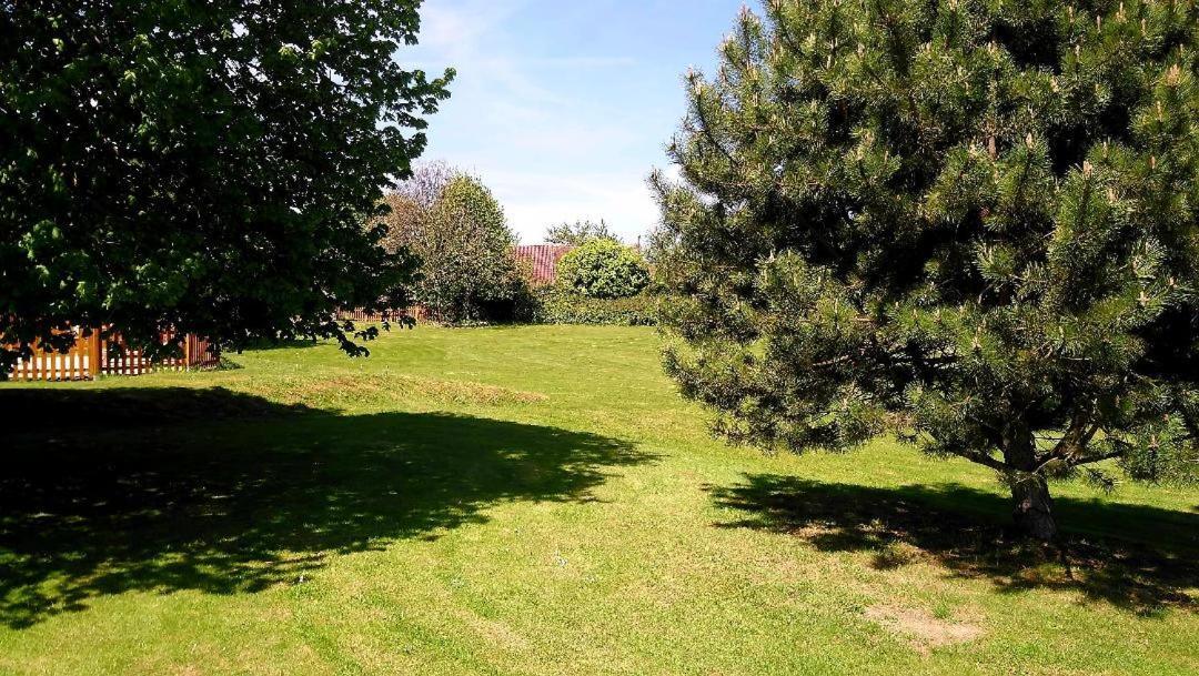 Gite du Sorbier Le Chalard Exterior foto